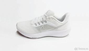 NOVÉ pánské tenisky Nike Air - 44,5