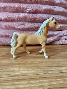 Schleich 13912 Klisna Amerického jezdeckého koně