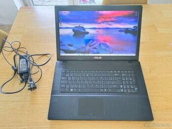 velký notebook 17,3", i5, 8GB paměť, SSD 120GB