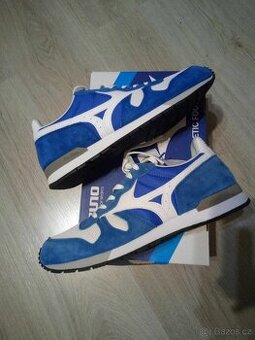 Volnočasové pohodlné botky MIZUNO ML87, vel. UK9,5