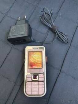 NOKIA 7360 L’Amour - Sběratelská včetně nabíječky