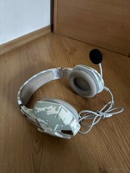 Gaming headset Trust s mikrofonem