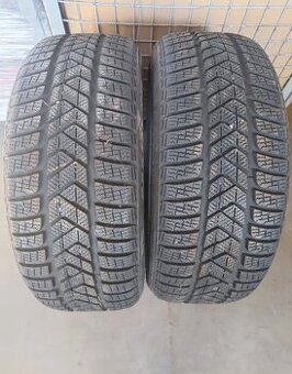 225/45/19 zimni pneu Pirelli