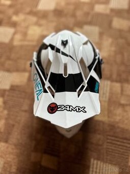 Motocross helma
