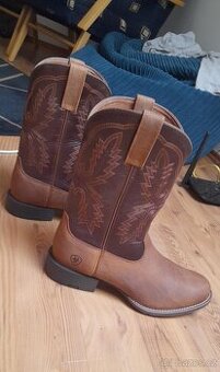 Western boty Ariat 42.5 (43-43,5)