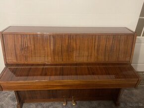 Pianino Cherny