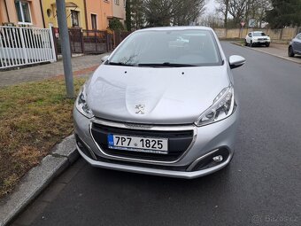 Peugeot 208 1.2i 60kW, 66tis km