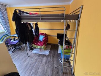 Patrová postel Svarta Ikea