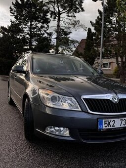skoda oktavia 2