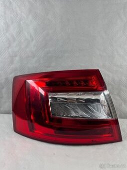 PRODÁM SVĚTLO ZADNÍ PRAVE ŠKODA OCTAVIA 3 SEDAN ŽÁROVKA