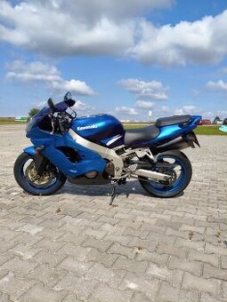 Kawasaki zx9r