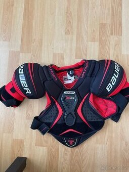 Výstroj pro hokejistu 170cm