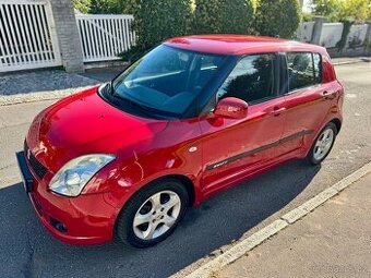Suzuki Swift, 2006, 1.3 92k benzin, 5 dveří, manual, keyless - 1