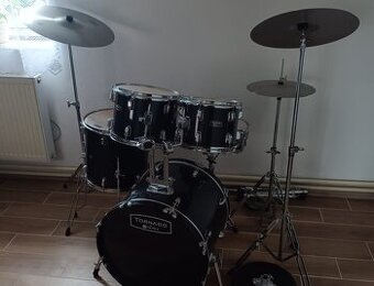 Prodám bící soupravu + dvoušlapku