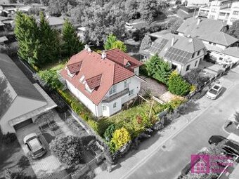 Prodej rodinného domu 5+1, 222 m², zahrada, garáž, Valtice