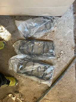 Hák žlabový dlouhý 330 mm barva Antracit RAL 7016