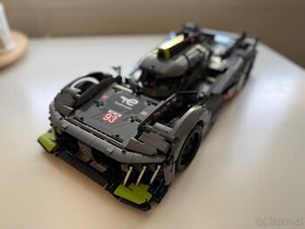 LEGO Technic 42156 PEUGEOT 9X8 24H Le Mans Hybrid