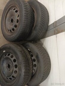 Sada zimních kol 205 55 r15, škoda, VW,Seat Audi ...