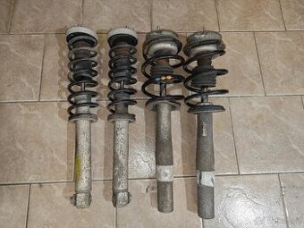 Prodám sadů originálních tlumičů a pružin bmw e60 525d