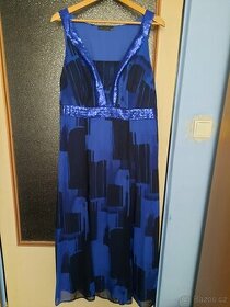 NÁDHERNÉ SPOLEČENSKÉ ŠATY V.48