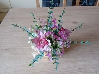 Květinová dekorace