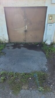 Garáž - U výtopny