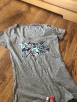 Nové Pepe jeans triko