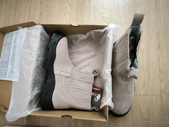 Boty svářečské velikost 43