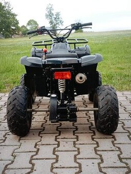 Dětská čtyřkolka Buffler XW110Y