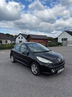 Peugeot 207 1.4 benzín 70kw