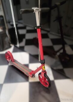 Skládací koloběžka FERRARI, červená, kola 200 mm