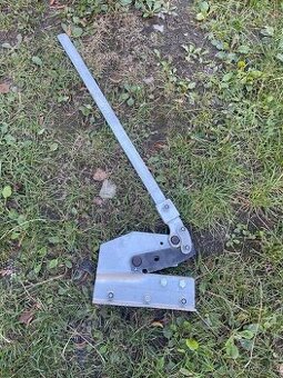 Prodám pákové nůžky na plech