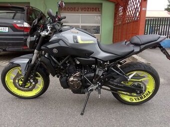 Yamaha MT07, jak nové