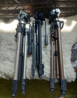 Mix stativů Sony, Hama