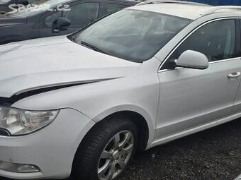 bouraná Škoda Superb 2