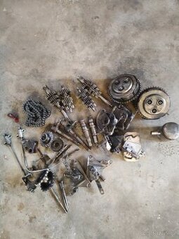 Náhradní díly Jawa