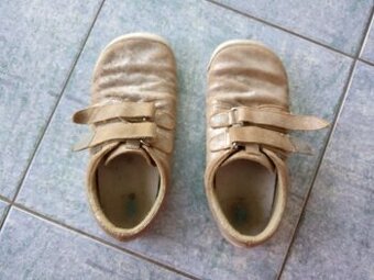 Celoročky barefoot, sandále, trekové a zimní boty - vel. 33