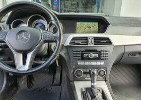 Mercedes-Benz C220 W204, rv 2012, Diesel, automatická převod - 1