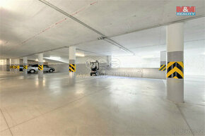 Pronájem garážového stání 39, 20 m², Karlovy Vary Drahovice