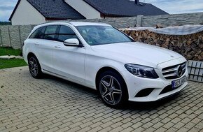 Mercedes-Benz C400 model 2019 Facelift