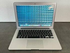 MacBook Air 13" 2012 128GB SSD / i5 / 4GB