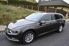 VW Passat B8 Kombi 2.0TDI 110kW,DSG+řazení F1,záruka KM,Navi