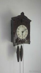 Starožitné funkční hodiny kukačky značky Majak Made in USSR
