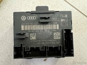 Audi A6 / A7 / S7 jednotka dveří 4G8959792C