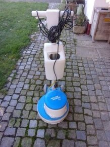 Čisticí podlahový stroj Floormatic MD 180, funkční,