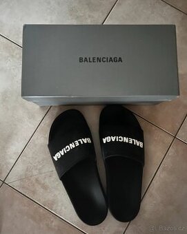 Pantofle balenciaga