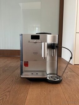 Kávovar Siemens EQ.7