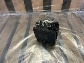 ABS 1.6 TDI 77kW 5Q0614517Q / 5Q0907379R