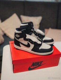 Jordan 1 High ‘85 Black and White 43