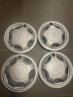 🛞 Predám originálne puklice Volkswagen R13